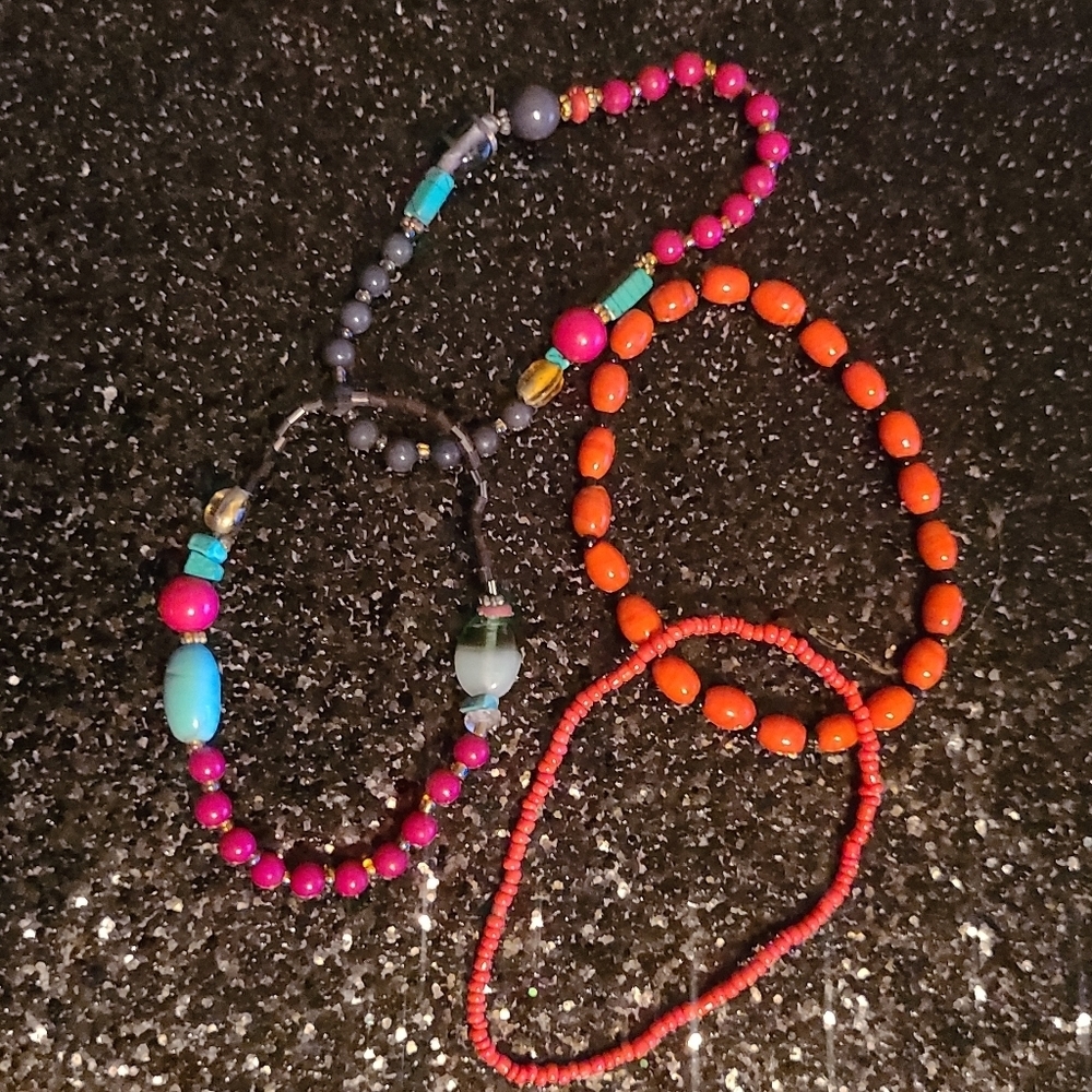 (4qty) Stretch beady bracelets vintage never worn - Picture 2 of 4